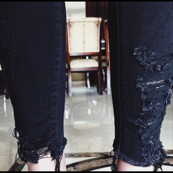 Distressed Denim Ankle Fray Black Skinny Jeans - Picture 7 of 9